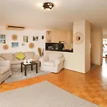 Vasco De Gama B11-r By Interhome *